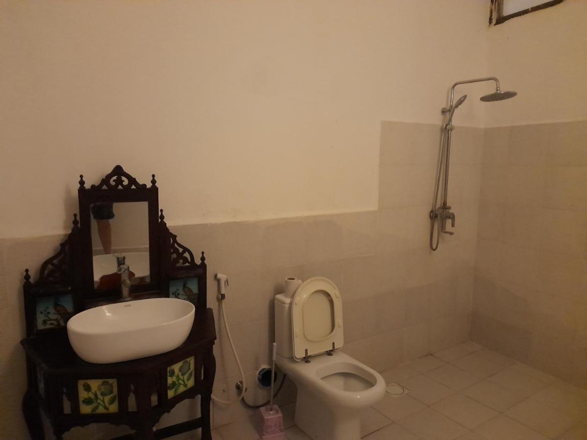 Riverman Hotel Zanzibar 外观 照片