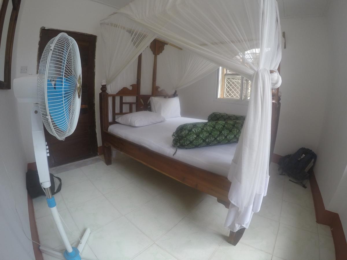Riverman Hotel Zanzibar 外观 照片